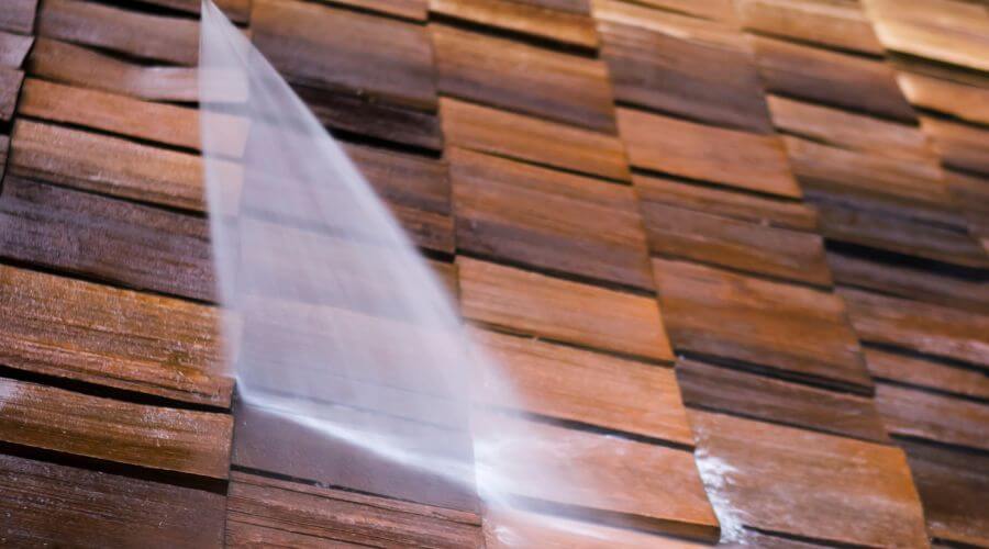 Professional gutter cleaning in Englewood, NJ